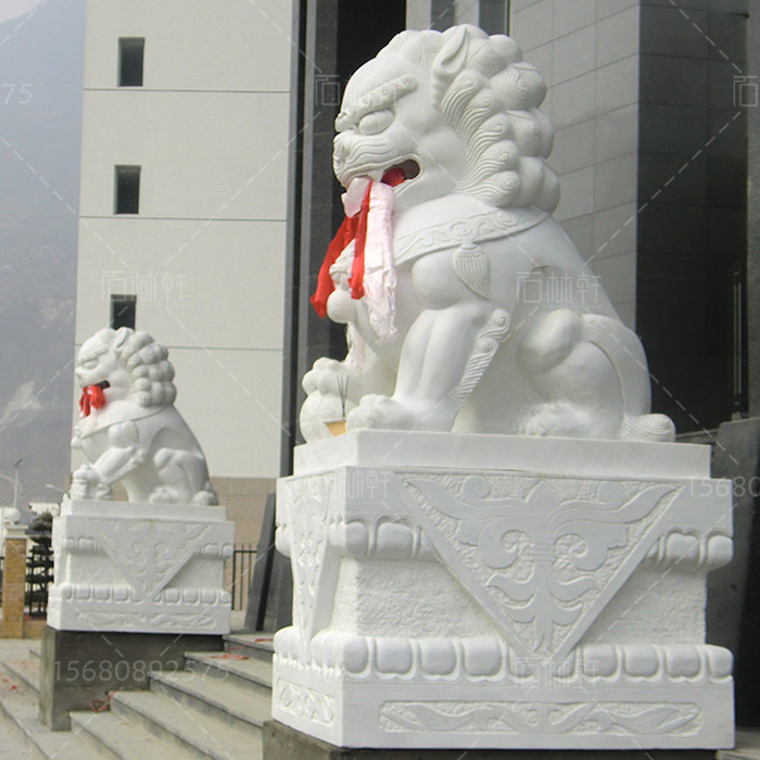 汉白玉狮子
